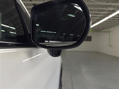 2016 Honda CR-V EX-L w/Navi TWO OWNER   - Photo 19 - Portland, OR 97267