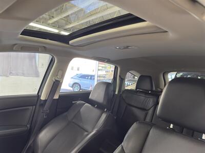 2016 Honda CR-V EX-L w/Navi TWO OWNER   - Photo 16 - Portland, OR 97267