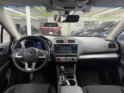 2017 Subaru Outback 2.5i Premium 2 OWNER 18 SERVICE   - Photo 9 - Portland, OR 97267