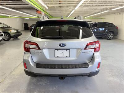 2017 Subaru Outback 2.5i Premium 2 OWNER 18 SERVICE   - Photo 5 - Portland, OR 97267