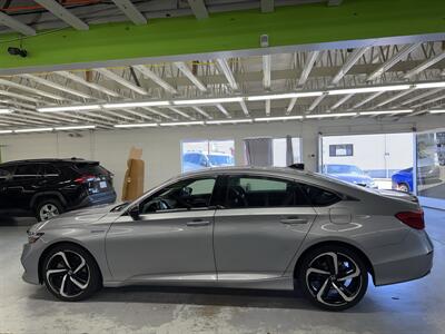 2022 Honda Accord Hybrid Sport ONE OWNER   - Photo 8 - Portland, OR 97267