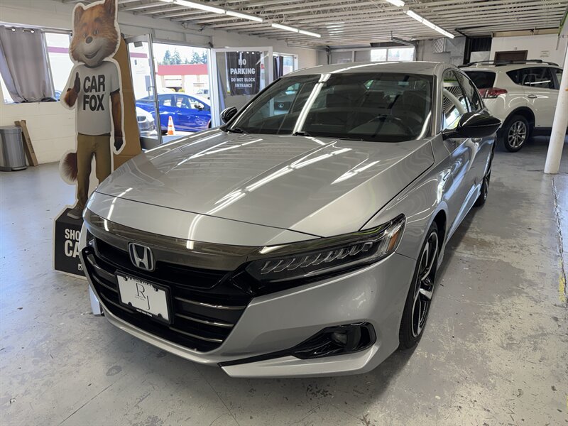 2022 Honda Accord Hybrid Sport ONE OWNER   - Photo 1 - Portland, OR 97267