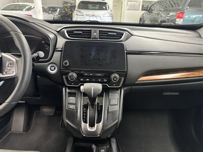 2017 Honda CR-V EX 2 OWNERS(24 SERVICE RECORDS)   - Photo 16 - Portland, OR 97267