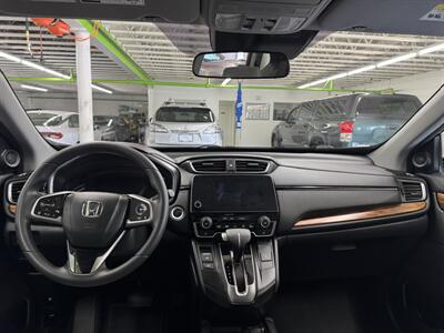 2017 Honda CR-V EX 2 OWNERS(24 SERVICE RECORDS)   - Photo 10 - Portland, OR 97267