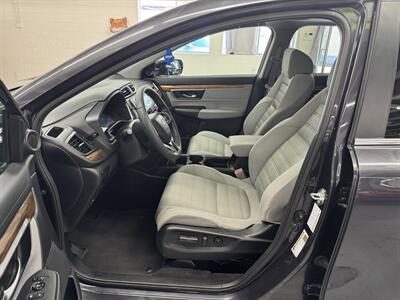 2017 Honda CR-V EX 2 OWNERS(24 SERVICE RECORDS)   - Photo 12 - Portland, OR 97267