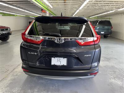 2017 Honda CR-V EX 2 OWNERS(24 SERVICE RECORDS)   - Photo 5 - Portland, OR 97267