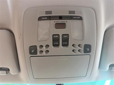 2010 Lexus IS 250   - Photo 18 - Portland, OR 97267