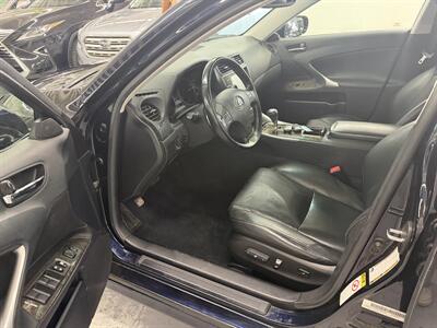2010 Lexus IS 250   - Photo 11 - Portland, OR 97267