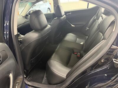 2010 Lexus IS 250   - Photo 12 - Portland, OR 97267