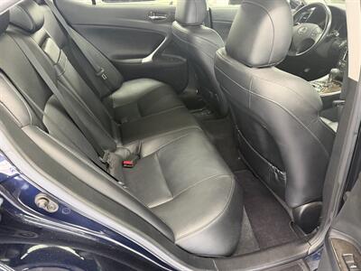 2010 Lexus IS 250   - Photo 14 - Portland, OR 97267