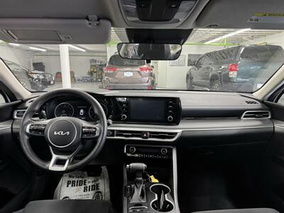 2022 Kia K5 LXS (2 OWNERS) GREAT DEAL - Photo 9 - Portland, OR 97267