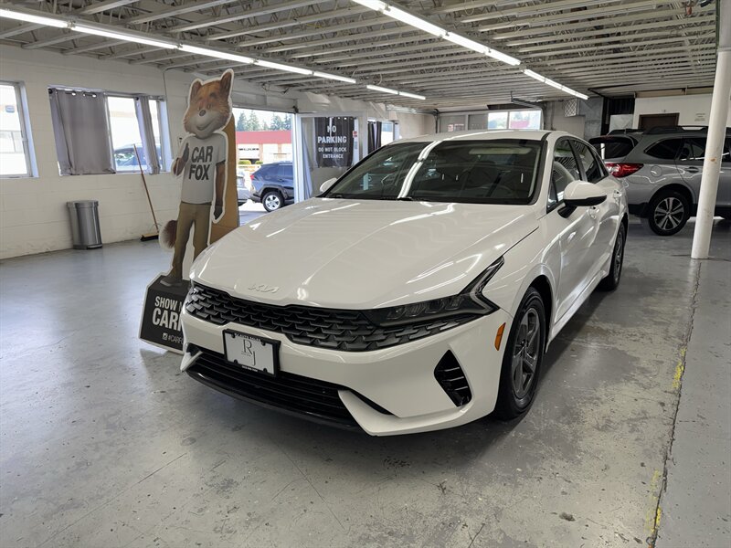 2022 Kia K5 LXS (2 OWNERS) GREAT DEAL   - Photo 1 - Portland, OR 97267
