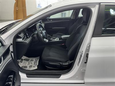 2022 Kia K5 LXS (2 OWNERS) GREAT DEAL - Photo 12 - Portland, OR 97267