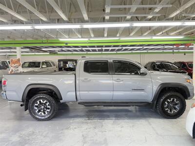 2021 Toyota Tacoma TRD Off-Road LOW MILE 38K   - Photo 5 - Portland, OR 97267