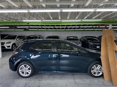 2021 Toyota Corolla Hatchback SE (LOW MILES 48K) MANUAL   - Photo 8 - Portland, OR 97267