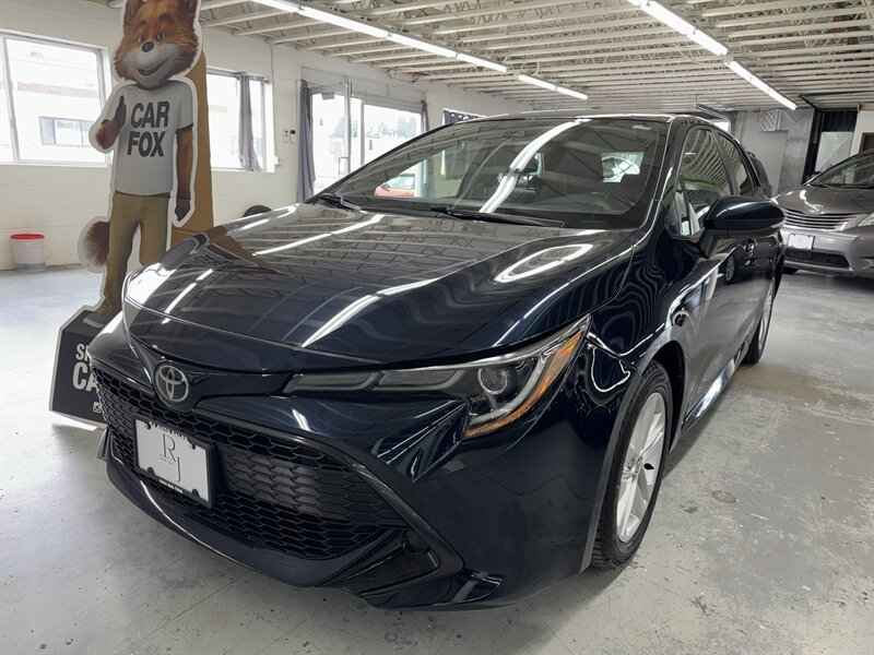 2021 Toyota Corolla Hatchback SE (LOW MILES 48K) MANUAL   - Photo 1 - Portland, OR 97267