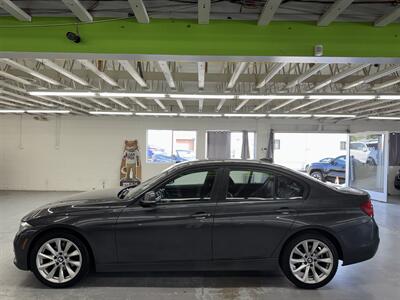 2016 BMW 3 Series 320i xDrive (LOW MILES 61K) - Photo 9 - Portland, OR 97267
