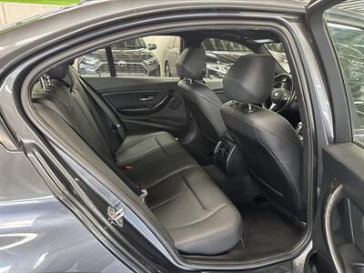 2016 BMW 3 Series 320i xDrive (LOW MILES 61K) - Photo 19 - Portland, OR 97267