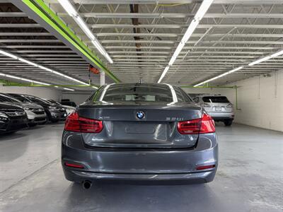2016 BMW 3 Series 320i xDrive (LOW MILES 61K) - Photo 5 - Portland, OR 97267