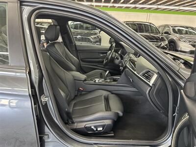 2016 BMW 3 Series 320i xDrive (LOW MILES 61K) - Photo 18 - Portland, OR 97267