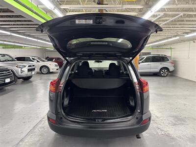 2015 Toyota RAV4 XLE   - Photo 8 - Portland, OR 97267