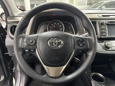 2015 Toyota RAV4 XLE   - Photo 10 - Portland, OR 97267