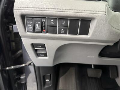 2018 Honda Odyssey EX 2 OWNERS(27 SERVICE RECORDS)   - Photo 17 - Portland, OR 97267