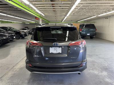 2018 Toyota RAV4 Hybrid LE GAS SAVER - Photo 5 - Portland, OR 97267