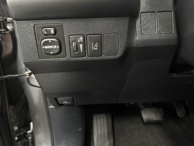 2018 Toyota RAV4 Hybrid LE GAS SAVER - Photo 17 - Portland, OR 97267