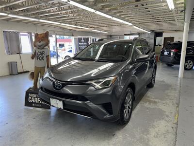 2018 Toyota RAV4 Hybrid LE GAS SAVER - Photo 1 - Portland, OR 97267