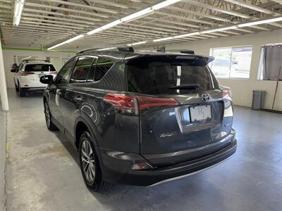 2018 Toyota RAV4 Hybrid LE GAS SAVER - Photo 4 - Portland, OR 97267