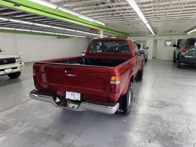 1992 Toyota Pickup Deluxe V6 LOW MILES (115K)   - Photo 6 - Portland, OR 97267