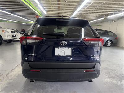 2020 Toyota RAV4 XLE TWO OWNER GREAT SHAPE   - Photo 6 - Portland, OR 97267