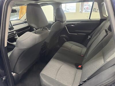 2020 Toyota RAV4 XLE TWO OWNER GREAT SHAPE   - Photo 10 - Portland, OR 97267