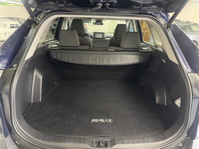 2020 Toyota RAV4 XLE TWO OWNER GREAT SHAPE   - Photo 20 - Portland, OR 97267