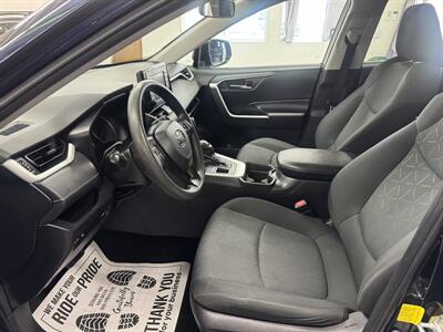 2020 Toyota RAV4 XLE TWO OWNER GREAT SHAPE   - Photo 9 - Portland, OR 97267