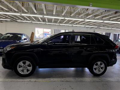 2019 Toyota RAV4 XLE - Photo 8 - Portland, OR 97267