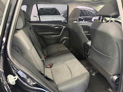2019 Toyota RAV4 XLE - Photo 15 - Portland, OR 97267
