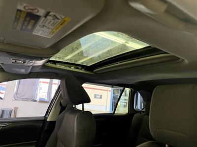 2019 Toyota RAV4 XLE - Photo 16 - Portland, OR 97267