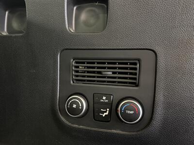 2017 Hyundai SANTA FE SE Ultimate ONE OWNER 23 SERVICE   - Photo 19 - Portland, OR 97267
