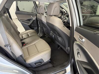 2017 Hyundai SANTA FE SE Ultimate ONE OWNER 23 SERVICE   - Photo 13 - Portland, OR 97267