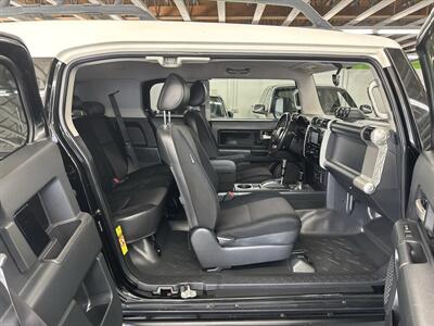 2007 Toyota FJ Cruiser (42 SERVICE RECORD) GREAT CONDITION - Photo 14 - Portland, OR 97267