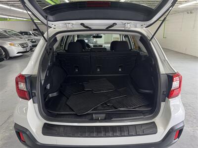 2018 Subaru Outback 2.5i Premium LOW MILE 76K 2 OWNER - Photo 9 - Portland, OR 97267