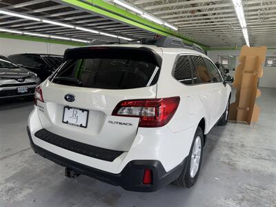 2018 Subaru Outback 2.5i Premium LOW MILE 76K 2 OWNER - Photo 6 - Portland, OR 97267