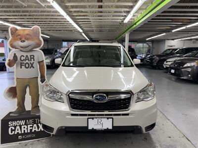 2015 Subaru Forester 2.5i Premium LOW MILE 54K - Photo 2 - Portland, OR 97267