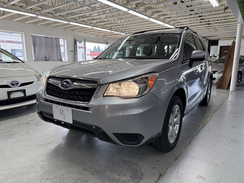 2016 Subaru Forester 2.5i Premium 2 OWNER 28 SERVICE - Photo 1 - Portland, OR 97267
