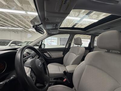 2016 Subaru Forester 2.5i Premium 2 OWNER 28 SERVICE   - Photo 10 - Portland, OR 97267