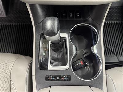 2018 Toyota Highlander Limited NO ACCIDENT 18 SERVICE RECORDS   - Photo 24 - Portland, OR 97267