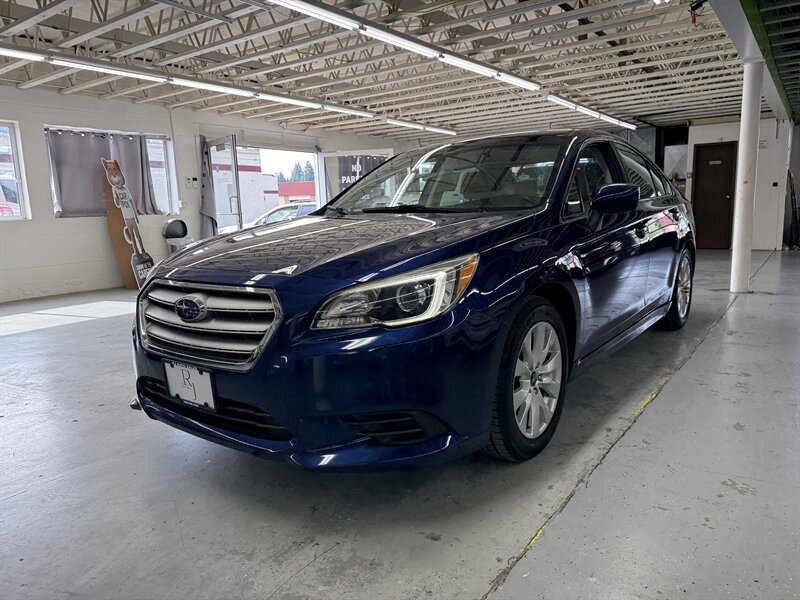 2017 Subaru Legacy 2.5i Premium ONE OWNER/ LOW MILES - Photo 1 - Portland, OR 97267