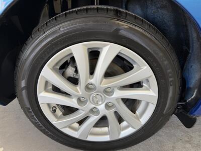 2012 Mazda Mazda3 i Touring LOW MILE 77K MANUAL   - Photo 16 - Portland, OR 97267